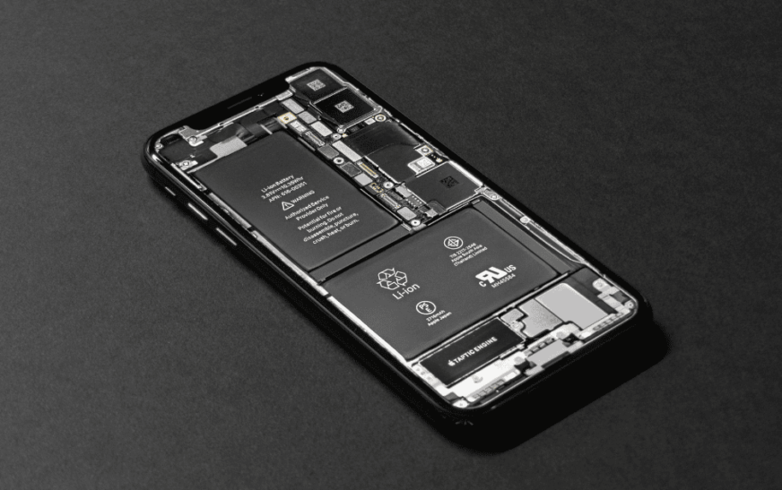 Remplacer la batterie de l’iPhone 16 devient plus facile, mais pas pour le 16 Pro/Max