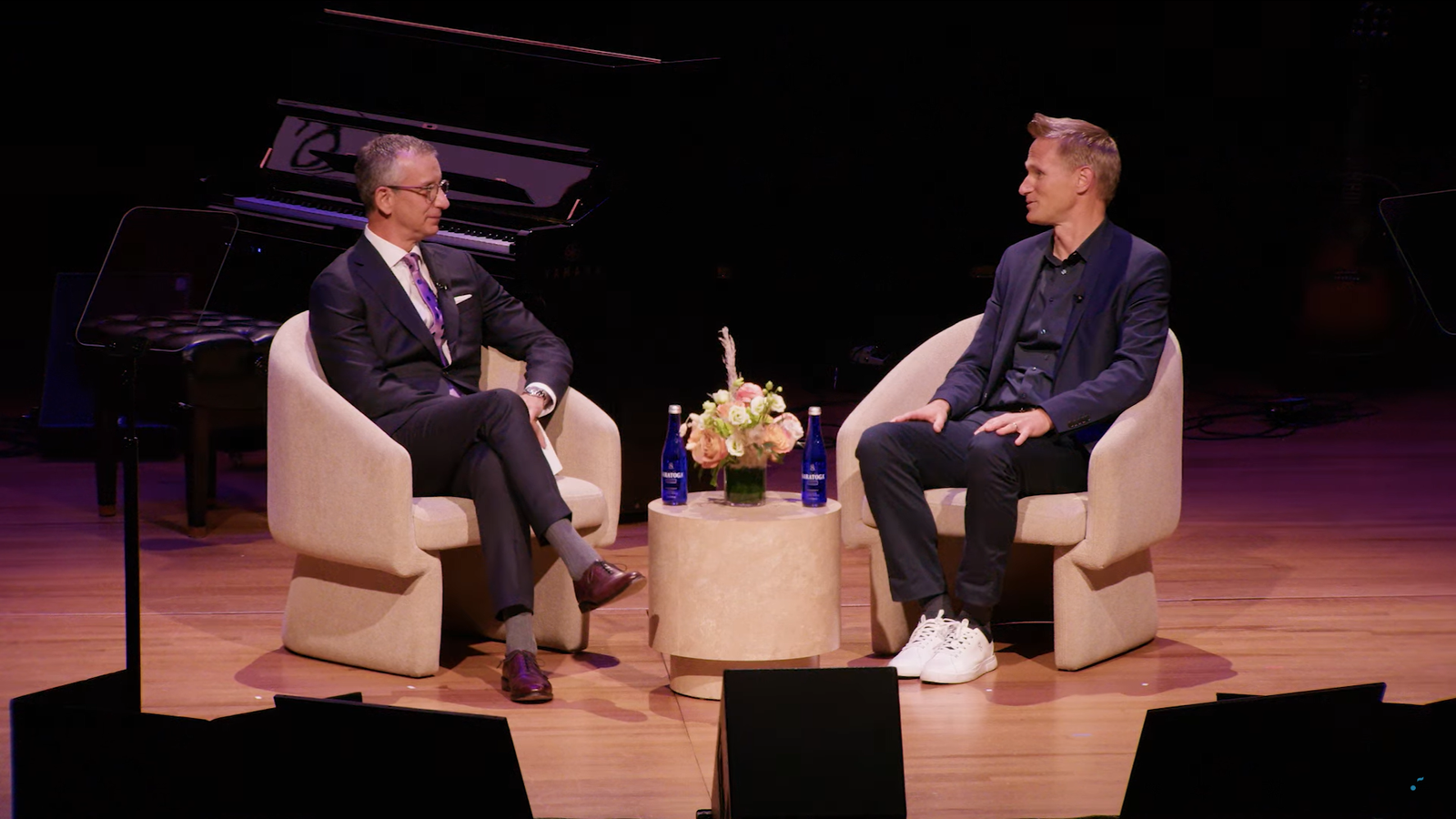 Le chef de la musique d’Apple appelle le niveau gratuit de Spotify une «terrible erreur»